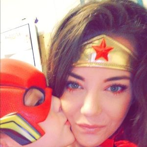 Meet your Posher, Christine